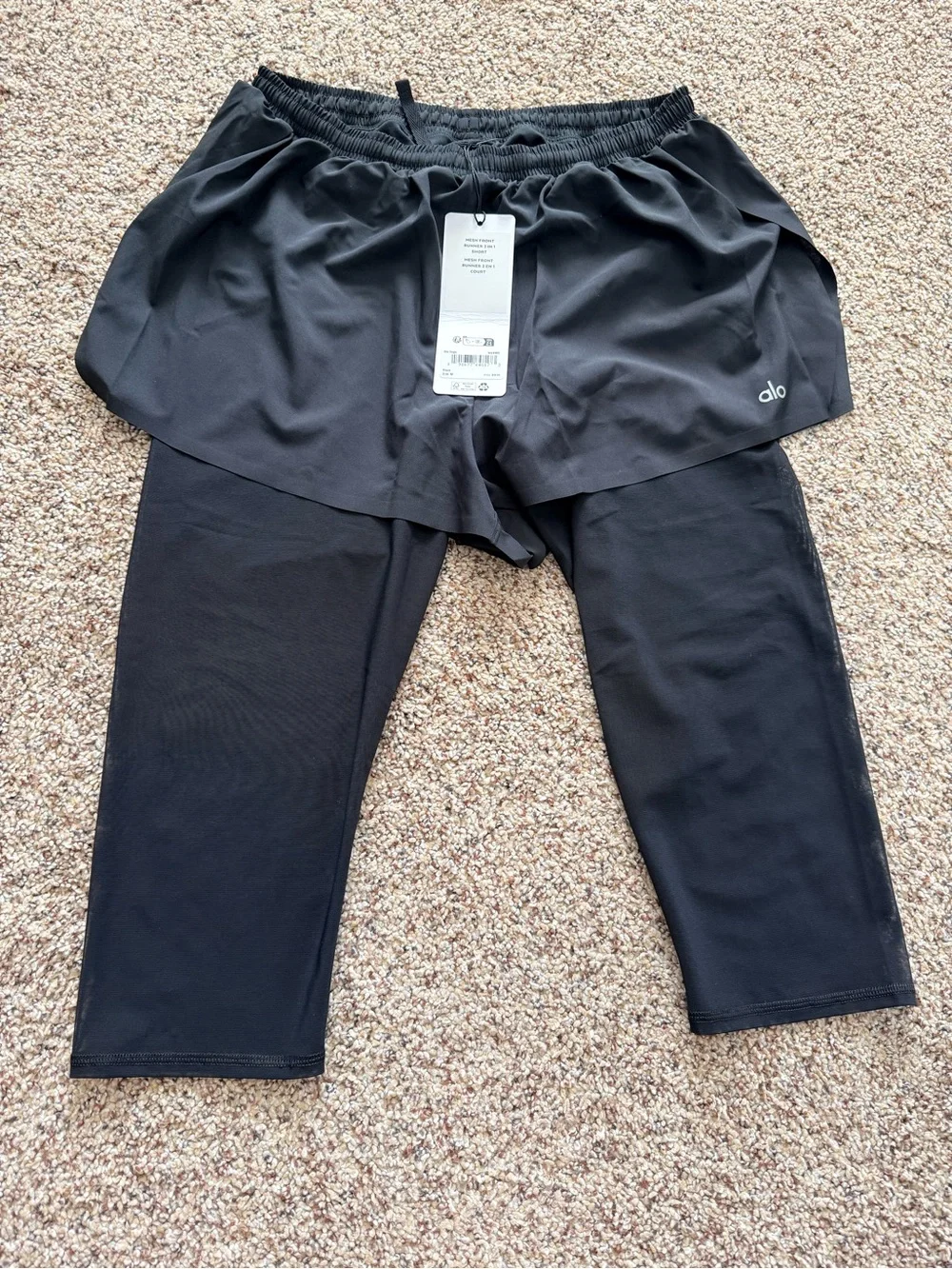 ALO Mesh Front Runner 2 In 1 Short Black Medium NWT
